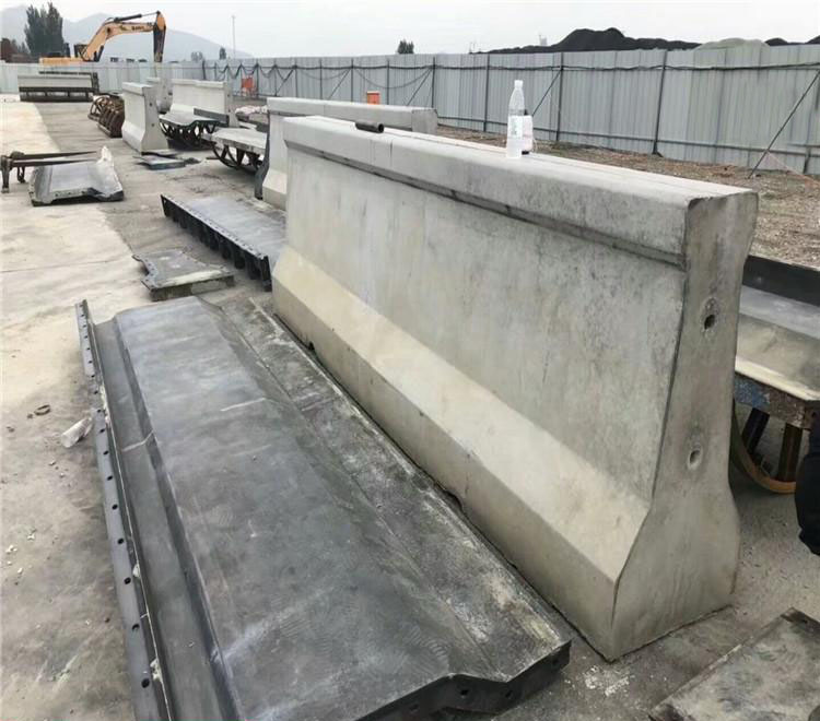 公路隔离墩乐鱼（中国）官方