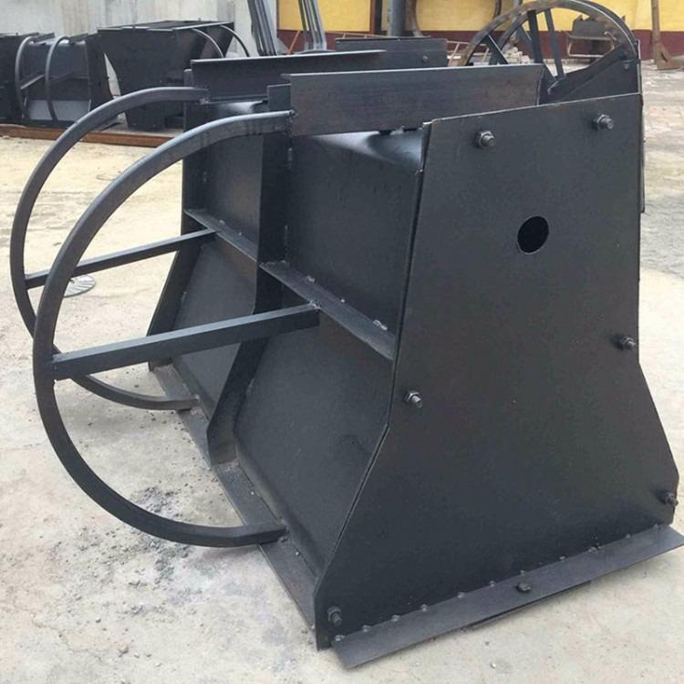 水泥隔离墩模具 水泥隔离墩模具