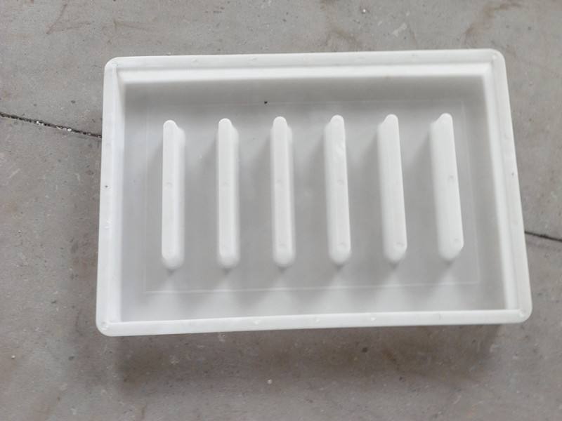 1609386137367747.jpg 盖板模具