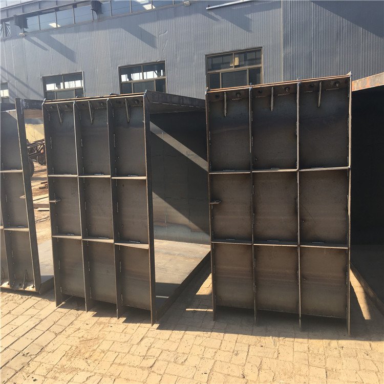 1675165457222569.jpg 电缆井模具4.jpg