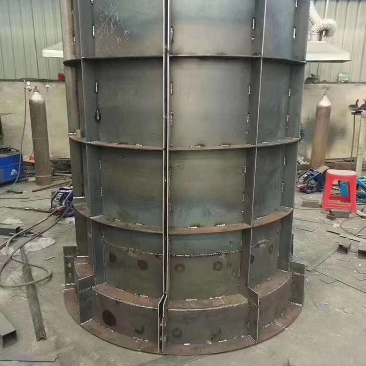 1683858612850357.jpg 检查井模具2.jpg